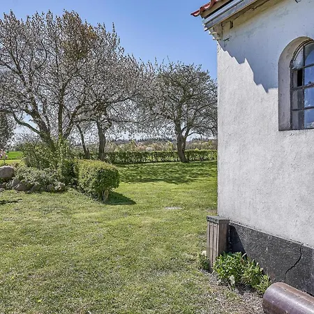 Сasa de vacaciones Beautiful In W/ 4 Bedrooms Allinge-Sandvig